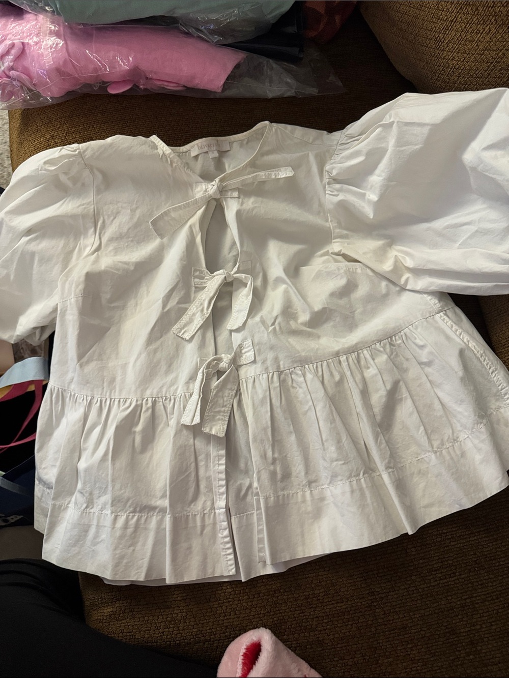 Oliviaceous White Tie Top Size S